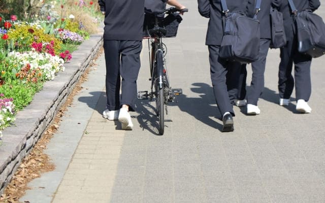 理由①普通の学校生活を送りたい