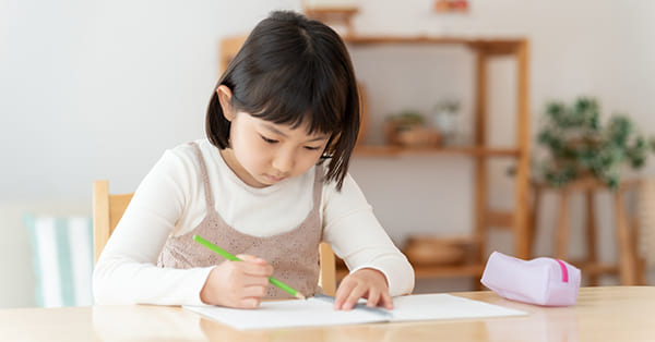 LD/SLDのある小学生への接し方　勉強面でできることや役立つツールを解説