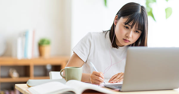 通信制高校からの大学進学は不利？　進学率や大学進学を勝ち取るポイントを解説