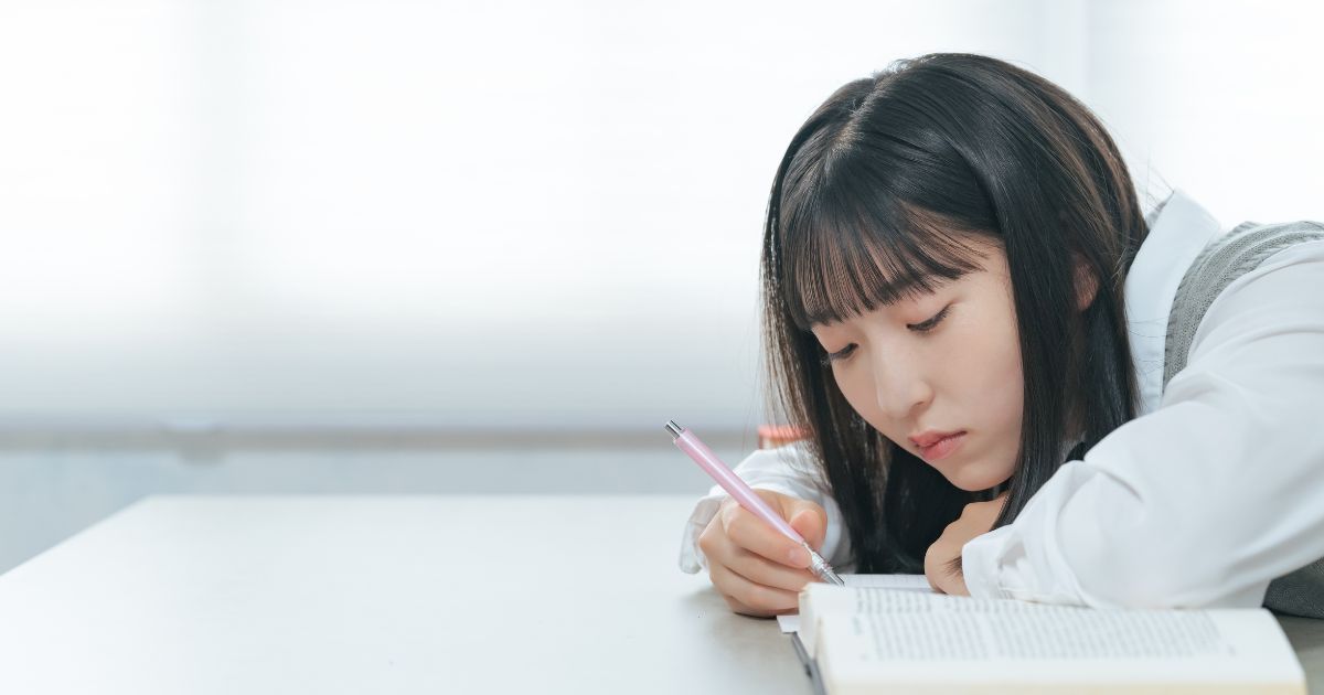 勉強疲れを回復する対処法　予防する習慣と環境づくりを解説